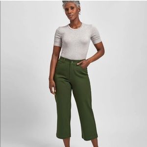 Universal Standard | Faye Stretch Cotton Twill Boyfriend Crop Pants